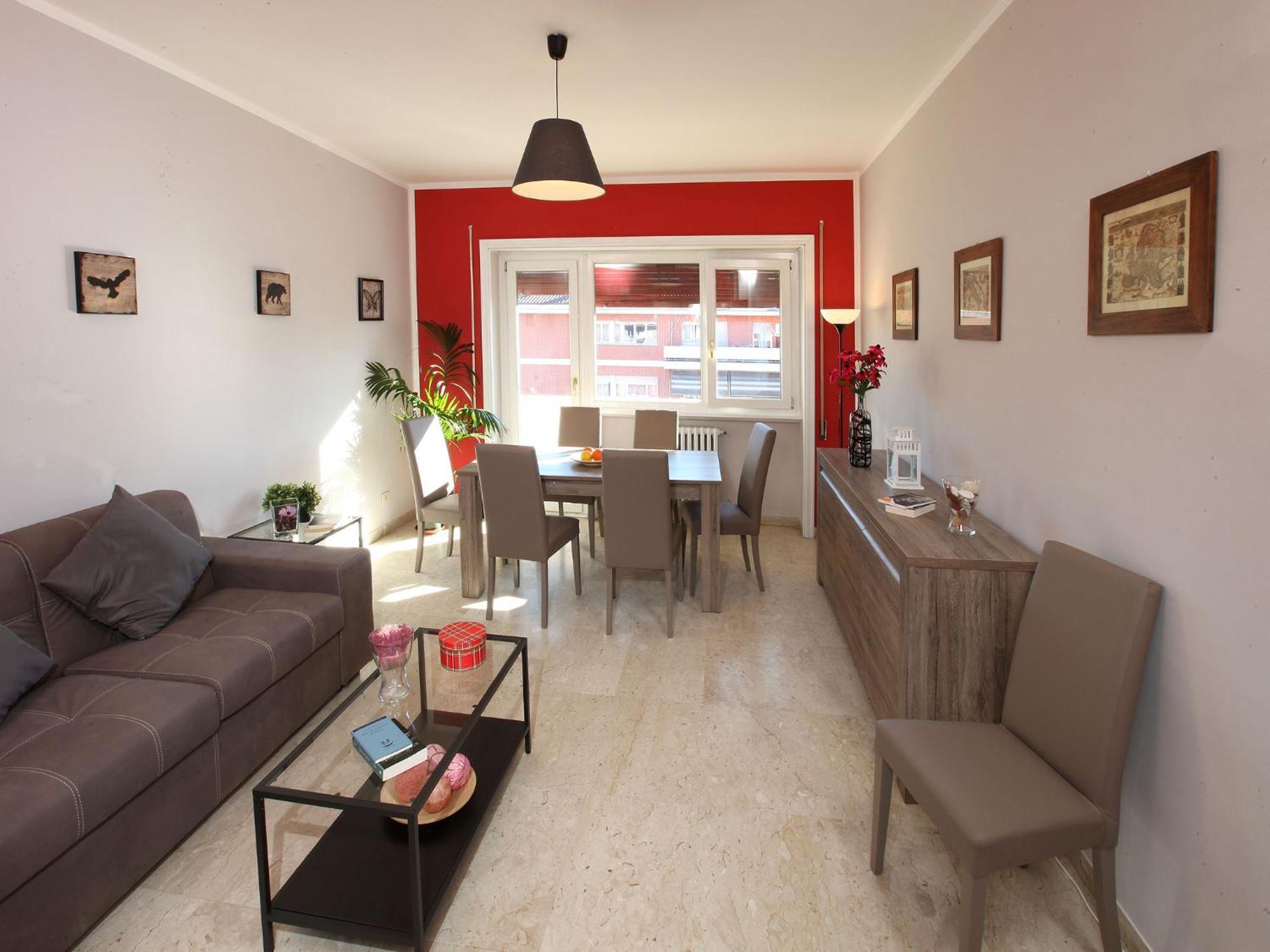 Alice Home — Foto 2